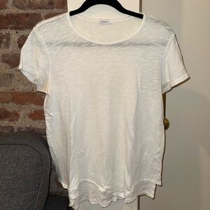 Jethro Asymmetrical Women's White Short Sleeve Tee